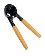 CASCANUECES IBILI CROMADO CLASSIC 18 CM.
