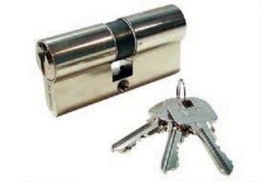 CILINDRO YALE NIQUELADO 70 MM. LEVA CORTA 35X35 LLAVES IGUALES 39318J