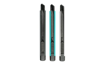 CUTTER FSK  9 MM. PLASTICO COLORES