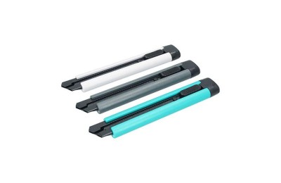 CUTTER FSK 18 MM. PLASTICO 2 CUCHILLAS