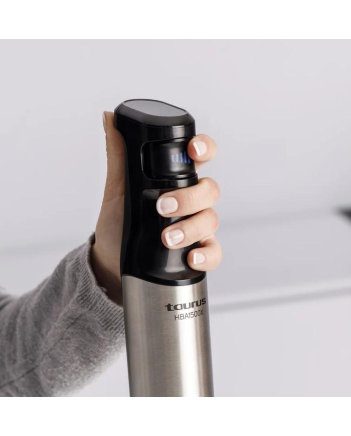 BATIDORA DE MANO TAURUS 1500 W.