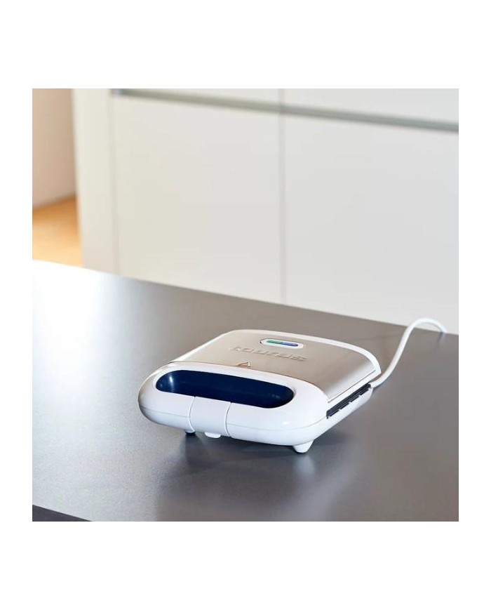 SANDWICHERA TAURUS CUADRADA LUXE 800W.
