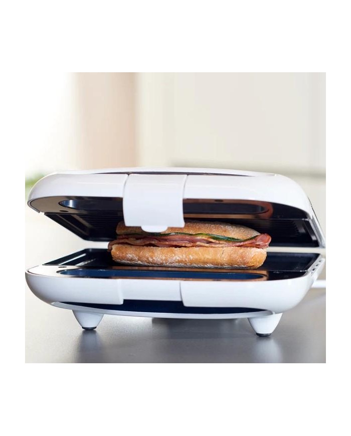 SANDWICHERA TAURUS CUADRADA LUXE 800W.