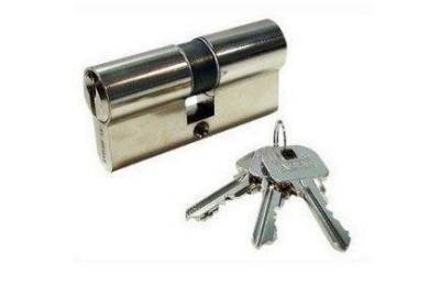 CILINDRO YALE NIQUELADO 80 MM. LEVA CORTA 40X40 LLAVES IGUALES 39318J