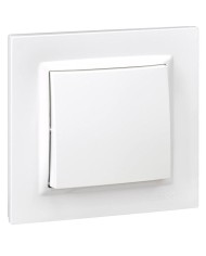 PULSADOR SIMON 10 BLANCO 8'4X8'4X4'5 CMS.