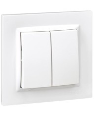 CONMUTADOR DOBLE SIMON 10 BLANCO 8'4X8'4X4'5 CMS.