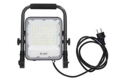 FOCO LED EXTERIOR 30W. 6500K GSC CON SOPORTE MOVIL