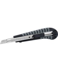 CUTTER KWB METALICO GOMA 18 MM.