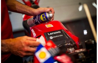 BRILLANTADOR WD40 SPECIALIST MOTO 400ML