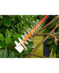 CORTASETOS BLACK & DECKER 550W. 60CMS. 25MM.