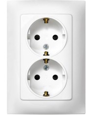 BASE ENCHUFE EMPOTRAR 10-A HABITAT 9123